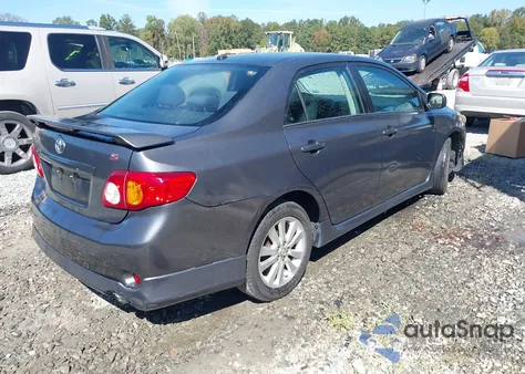 2010 Toyota Corolla S z USA, uszkodzony, nr VIN 2T1BU4EE5AC534577
